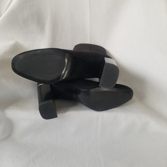 Zara Block Heel Gold Trim Ankle Boot - Picture 2 of 7